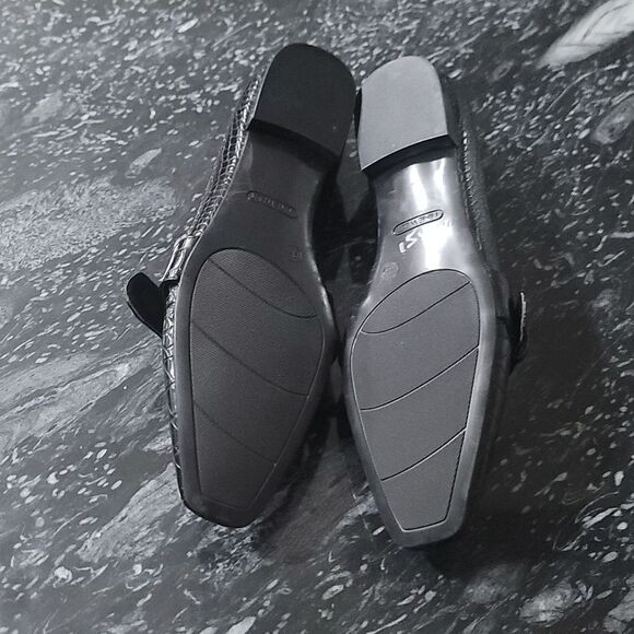 BRAND NEW NINE WEST BROWN SLIP ON LOAFERS SHOES - Picture 10 of 14